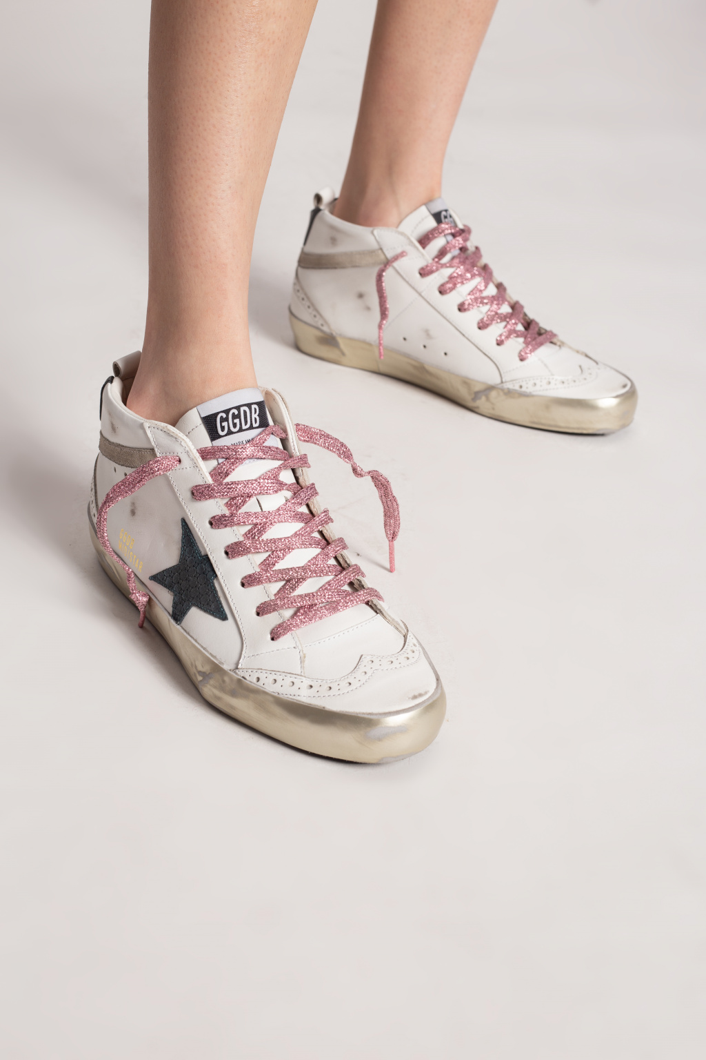 Golden goose clearance mid star pink